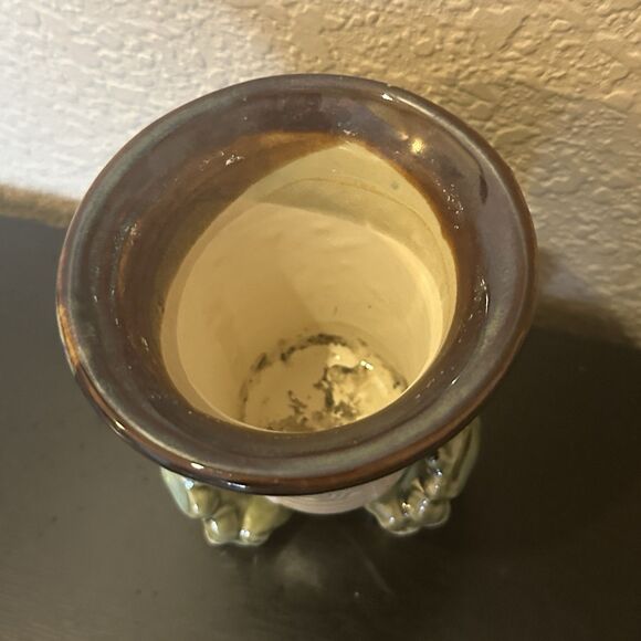 Green Tree Frogs Holding Ceramic Art Pottery Vase / Planter Brown Glaze Vintage - Picture 3 of 8